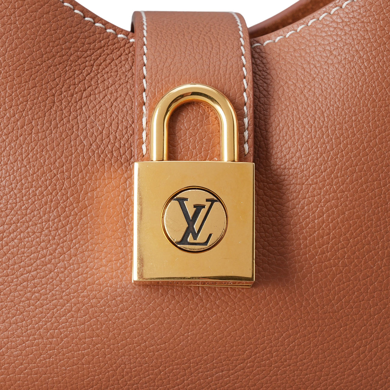 LOUIS VUITTON(USED)루이비통 M24885 로우 키 숄더백